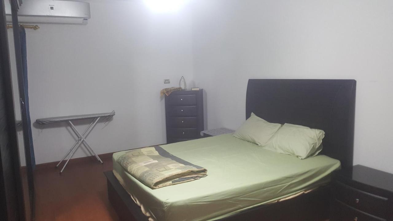 1 * Cairo